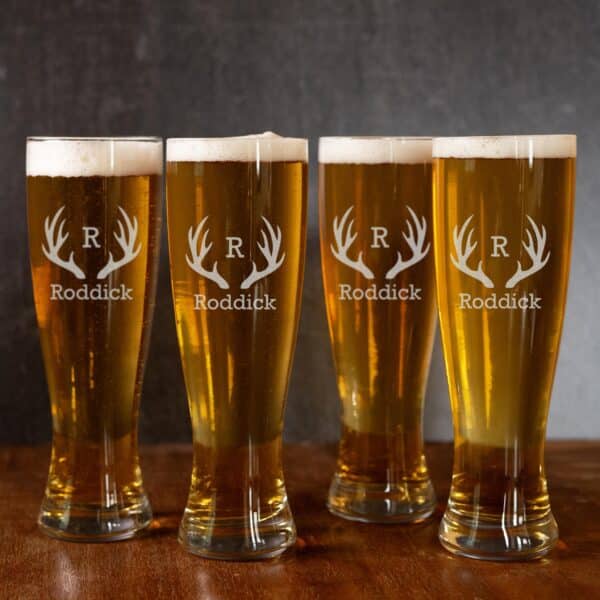 Groomsmen pilsner glass set engraved with antler design