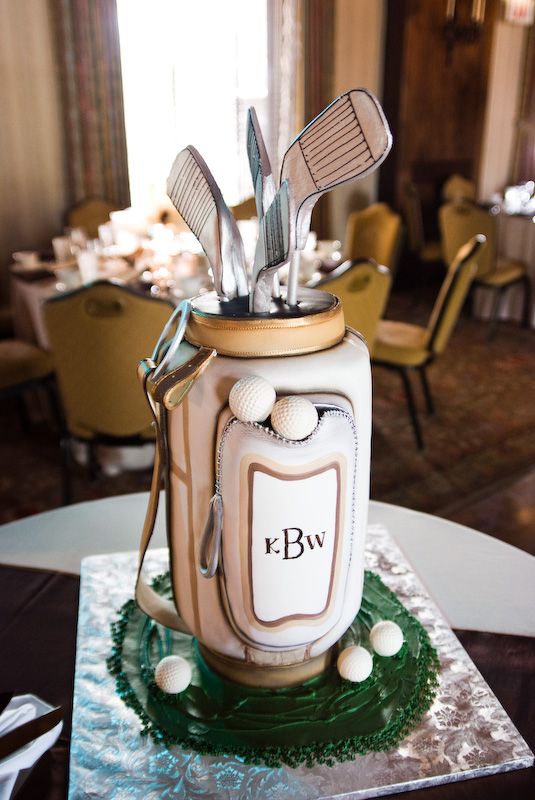 golf bag grooms cake