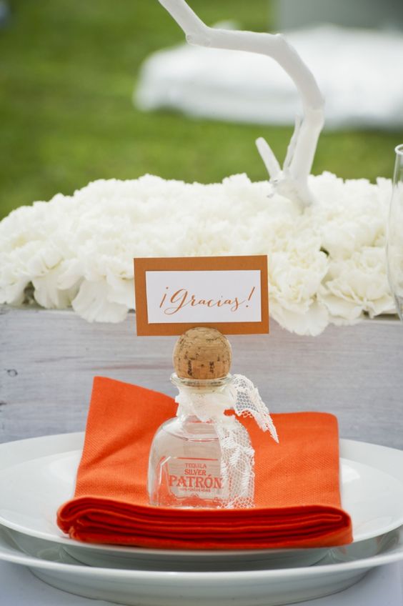 liquor mini wedding favors