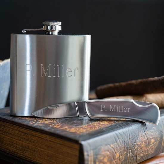 Engraved knife and flask for groomsmen