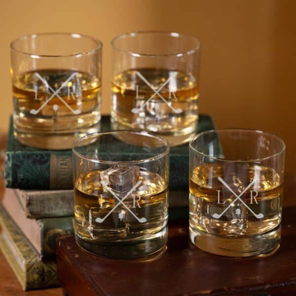 Groomsmen rocks glass set with crossed clubs golf design