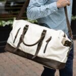 The Langston bag features an comfortable and adjustable shoulder strap that will make carrying comfortable for any size man.