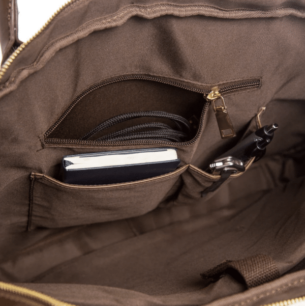 Men's brief bag - interior pockets