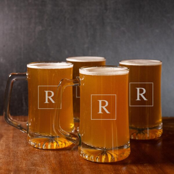 Groomsmen beer glasses with square monogram design