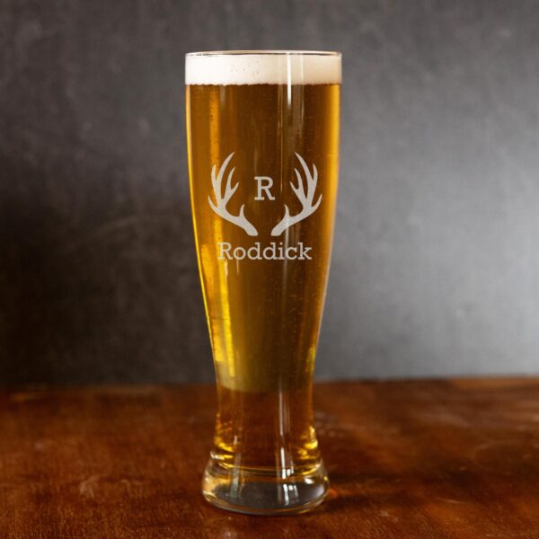 Groomsmen pilsner glass with antler design