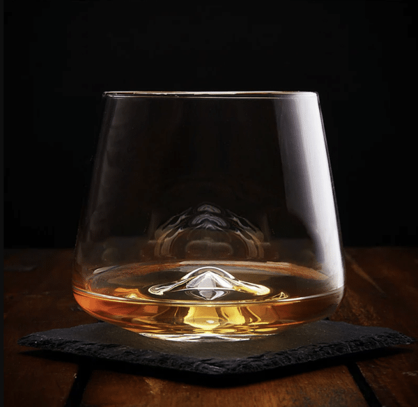 The aeration point in the base allows your whiskey to breath